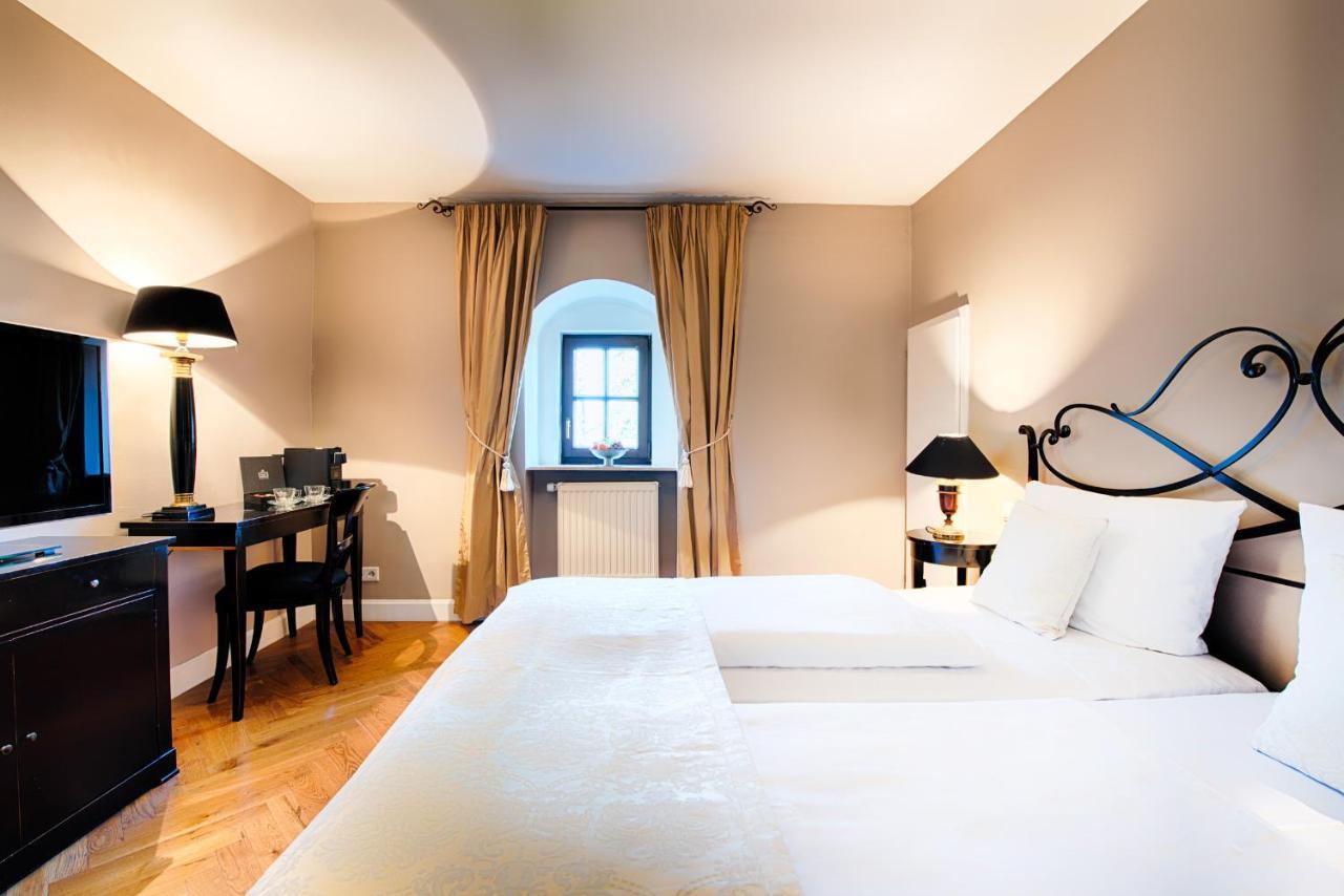 Hotel Schloss Lehen バート・フリードリヒスハル エクステリア 写真